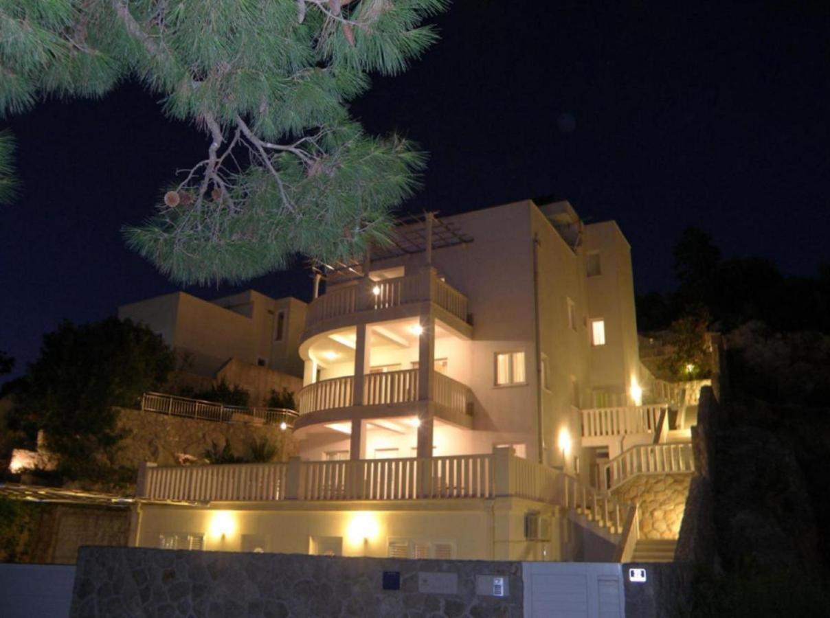 Villa Borna Apartments Dubrovnik Exterior photo