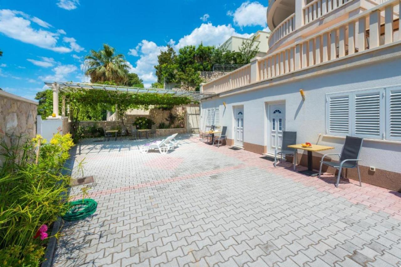 Villa Borna Apartments Dubrovnik Exterior photo